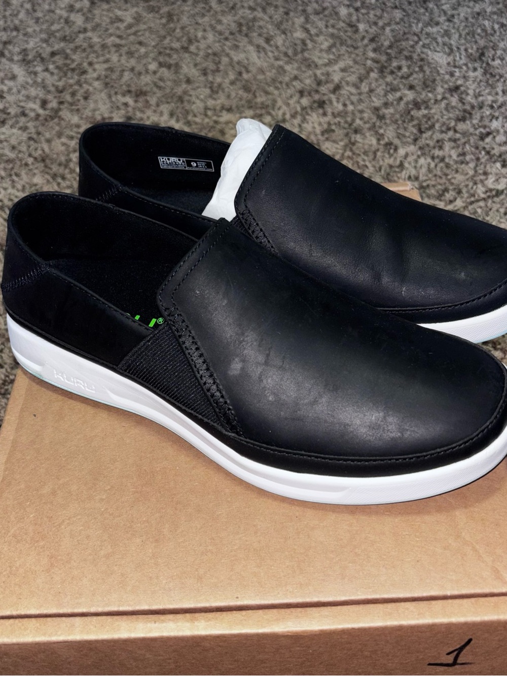 KURU Roam Atla Womens Shoes Size 9 Jet Black Classic Leather Slip-On Sneakers